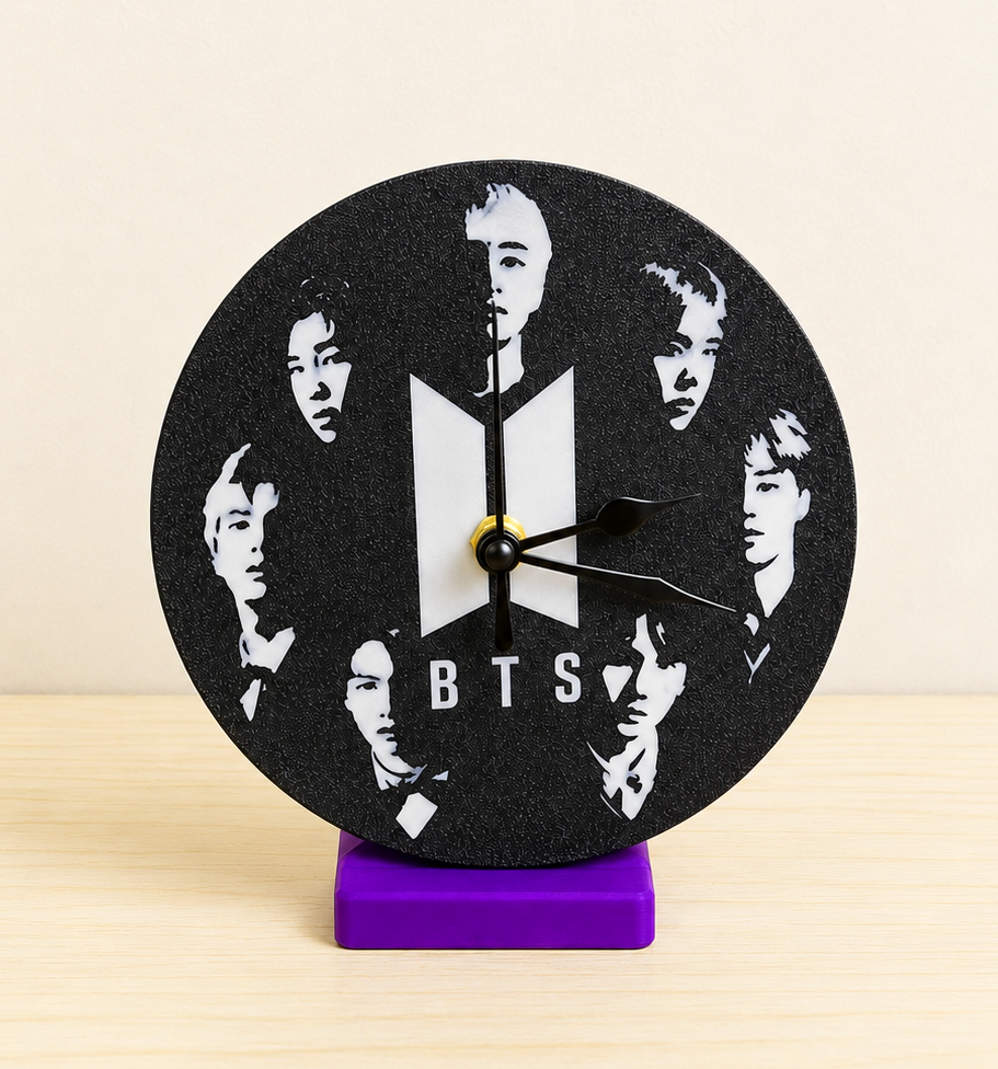 Reloj de escritorio BTS lila